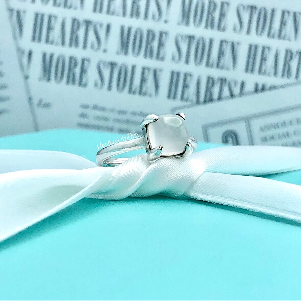 RARE! Tiffany & Co. Paloma Picasso SUGAR STACK Milky Quartz Cabochon Ring Size 5